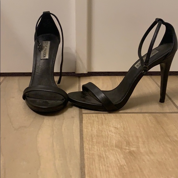 Steve Madden Stiletto Heels - Picture 3 of 5